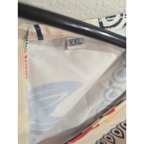 Flirty cream romper with bright floral print plus size XXL - Picture 2 of 13